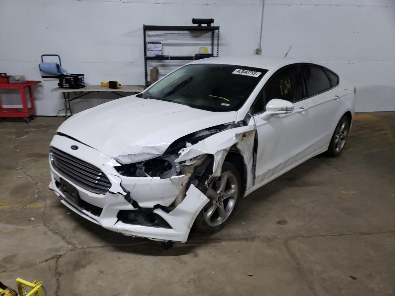 Photo 2 from auction – 2013 FORD FUSION SE with VIN 3FA6P0HR5DR125712