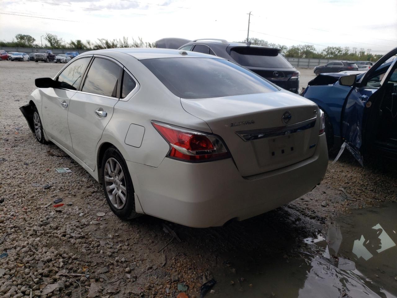 Photo 3 from auction – 2013 NISSAN ALTIMA 2.5 with VIN 1N4AL3AP6DC298315