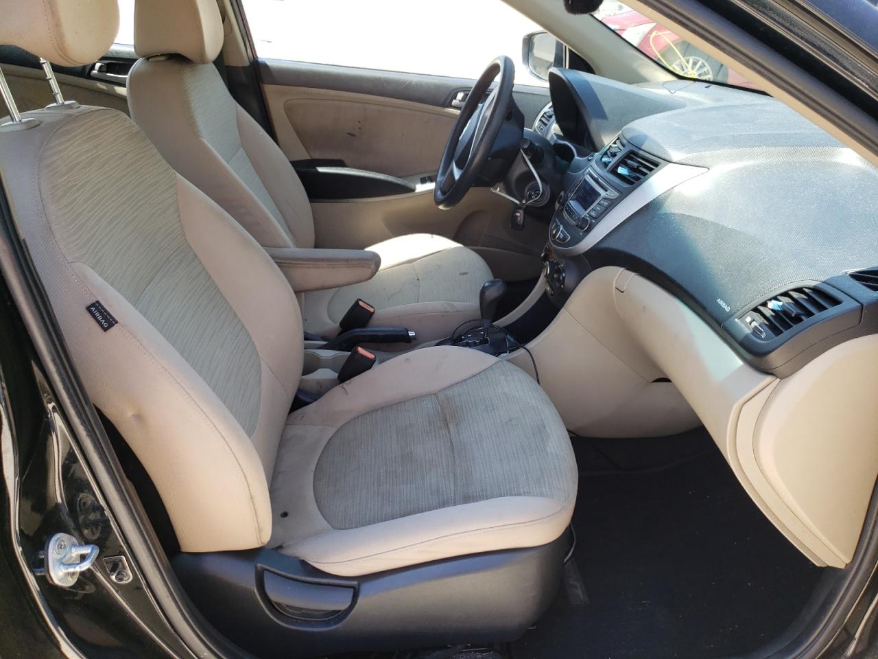 Photo 5 from auction – 2016 HYUNDAI ACCENT SE with VIN KMHCT4AE5GU157365