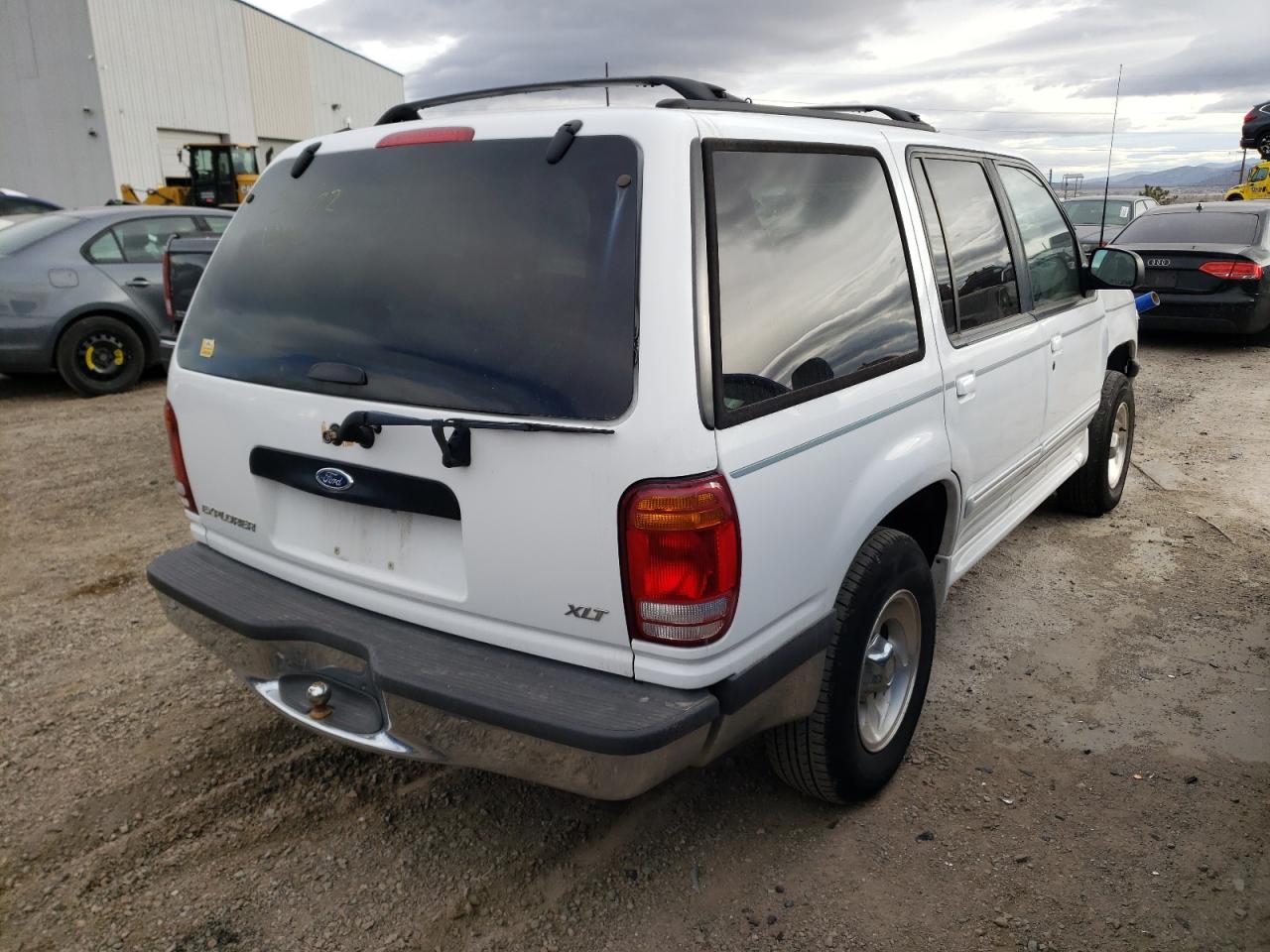 Photo 4 from auction – 1998 FORD EXPLORER with VIN 1FMZU34X9WZB09478