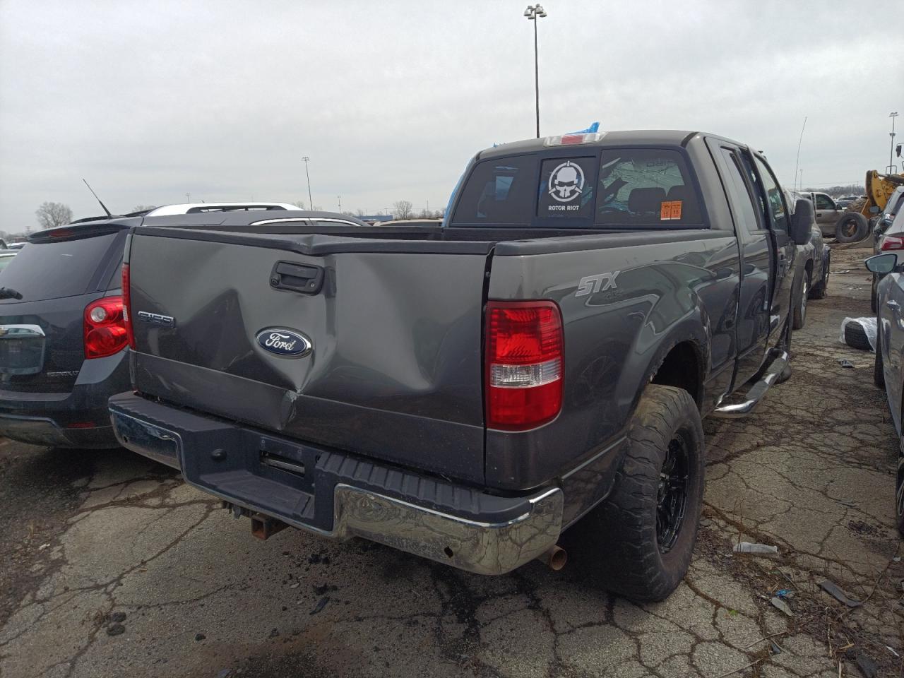Photo 4 from auction – 2006 FORD F150 with VIN 1FTRX14W66FA43402