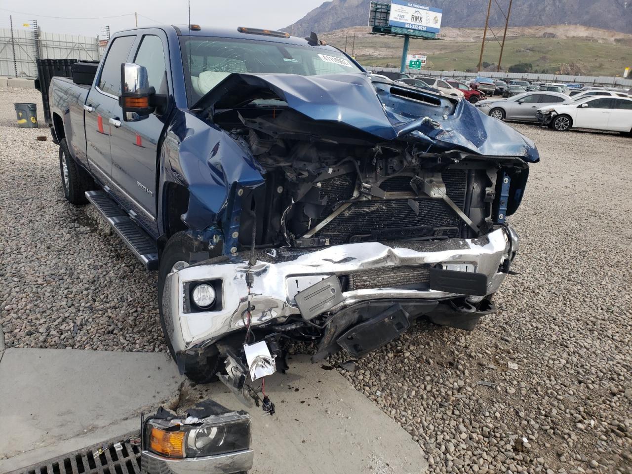 Photo 9 from auction – 2018 CHEVROLET SILVERADO with VIN 1GC4K0CY2JF172476