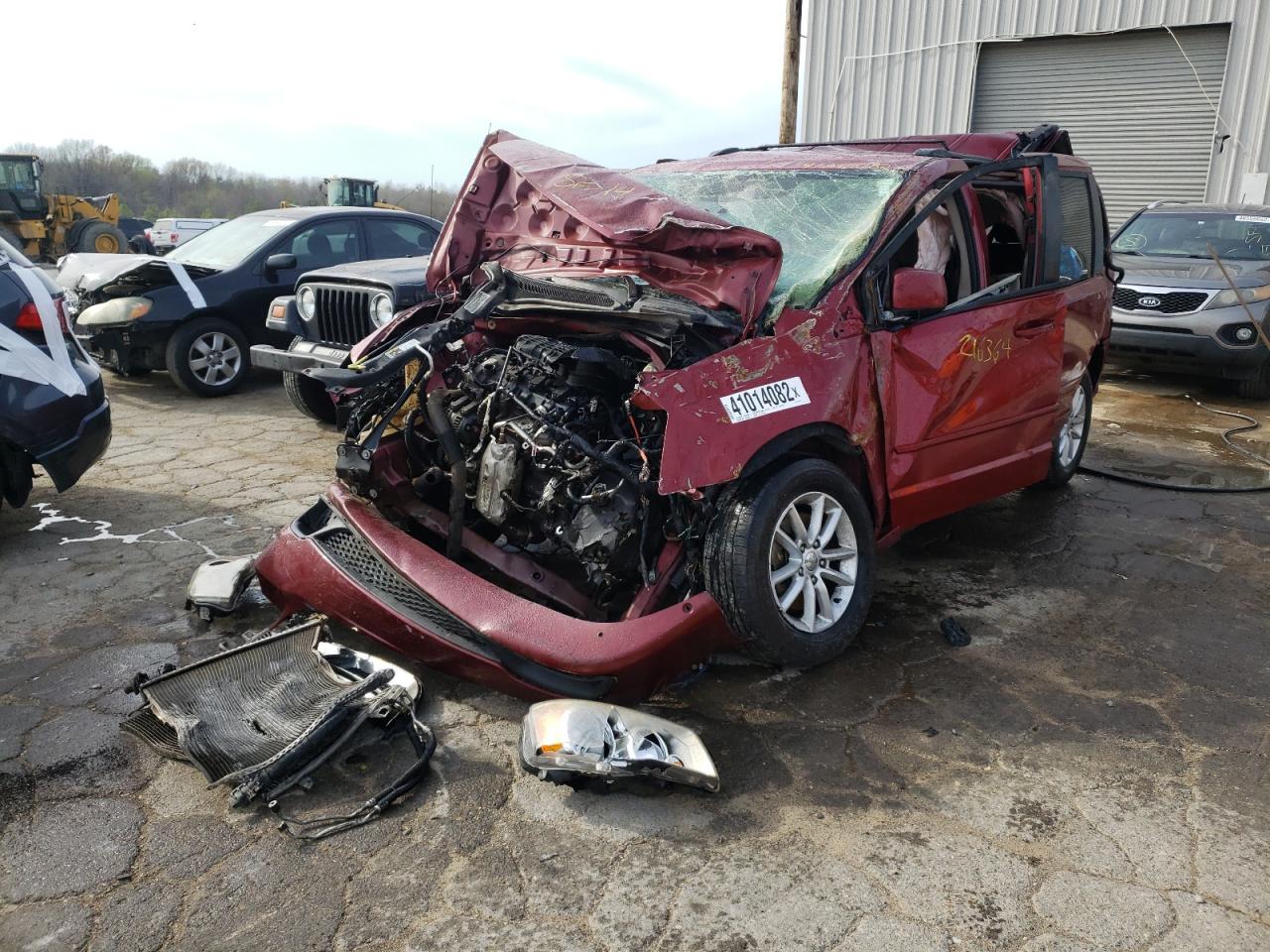 Foto 2 de la subasta – 2014 DODGE GRAND CARA con VIN 2C4RDGCG7ER245355