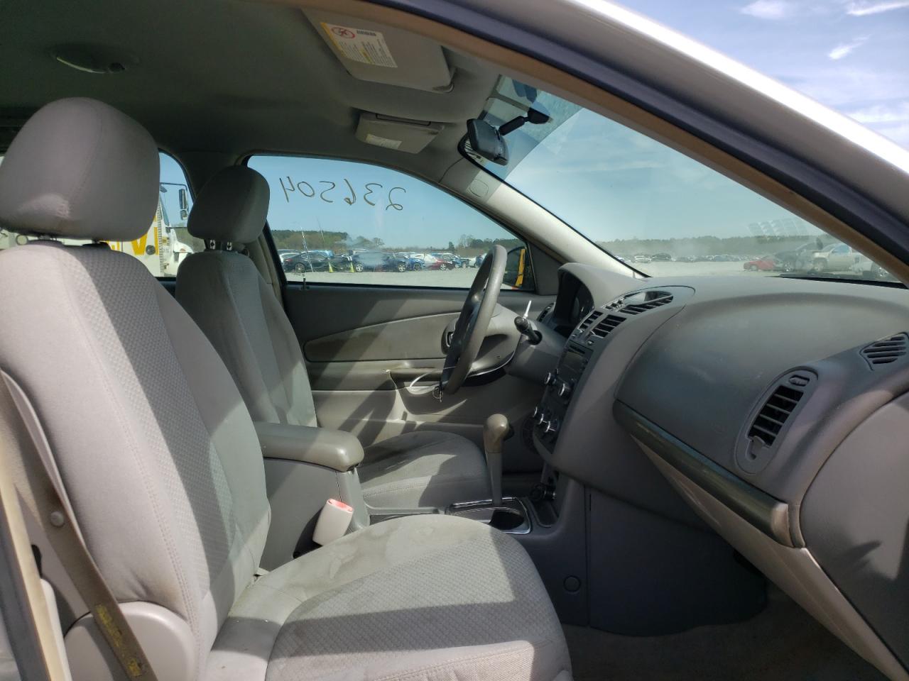 Photo 5 from auction – 2006 CHEVROLET MALIBU LS with VIN 1G1ZS51F96F290898