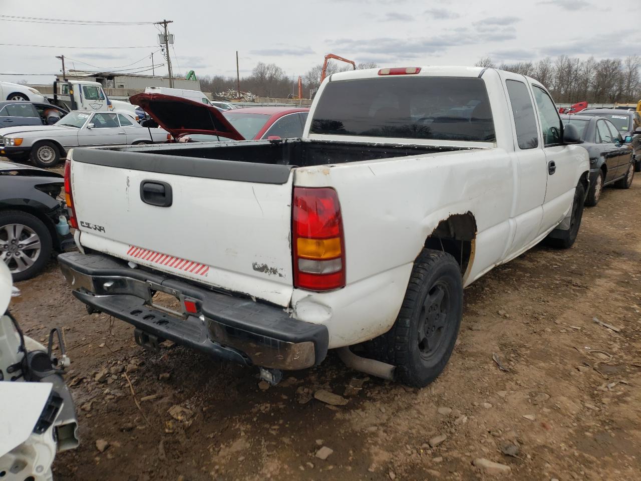 Photo 4 from auction – 2002 GMC SIERRA 150 with VIN 2GTEC19WX21153809