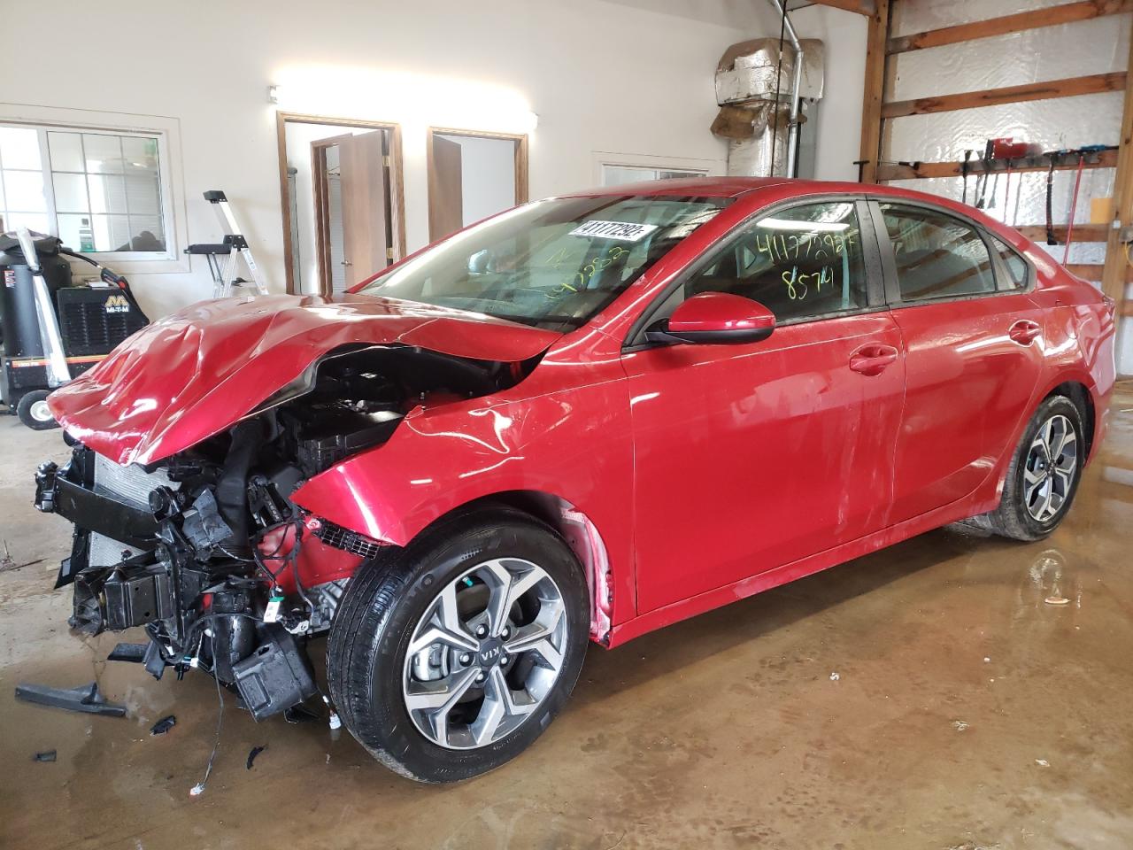 Photo 2 from auction – 2020 KIA FORTE FE with VIN 3KPF24AD0LE147282