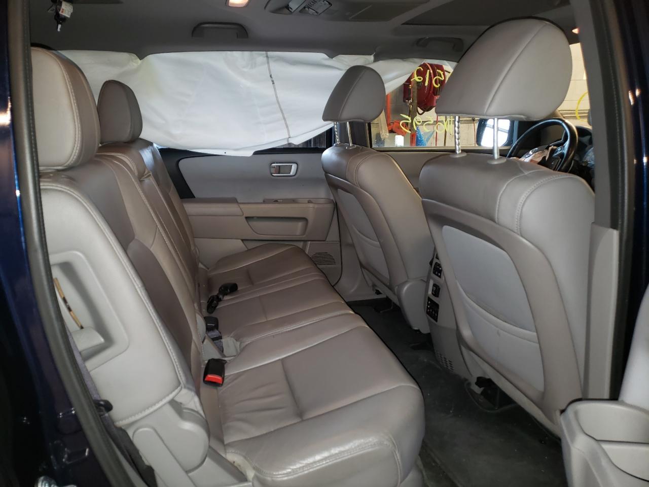 Photo 6 from auction – 2015 HONDA PILOT TOUR with VIN 5FNYF4H93FB025304