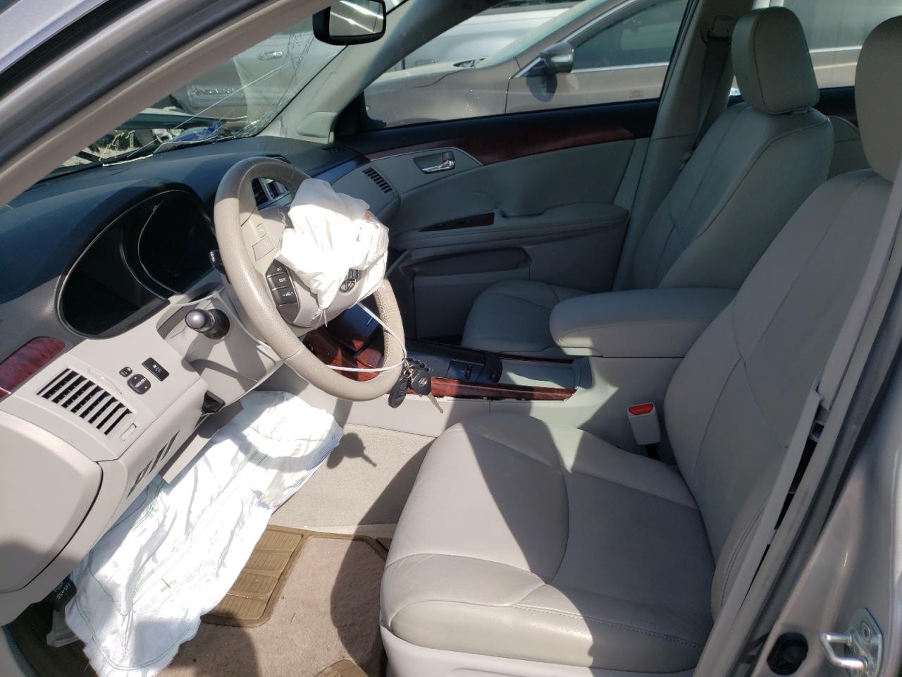 Photo 5 from auction – 2012 TOYOTA AVALON BAS with VIN 4T1BK3DB6CU464581