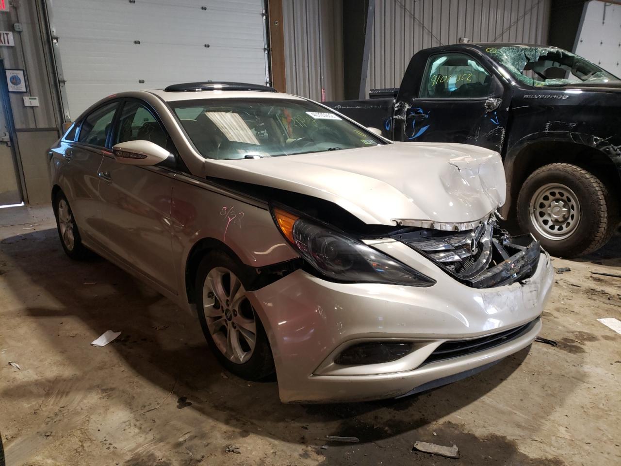 HYUNDAI SONATA SE 2011 with VIN 5NPEC4AC6BH064434 - Photo from auction