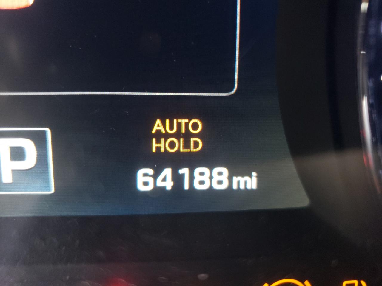 Photo 8 from auction – 2017 GENESIS G80 with VIN KMHGN4JE5HU184188