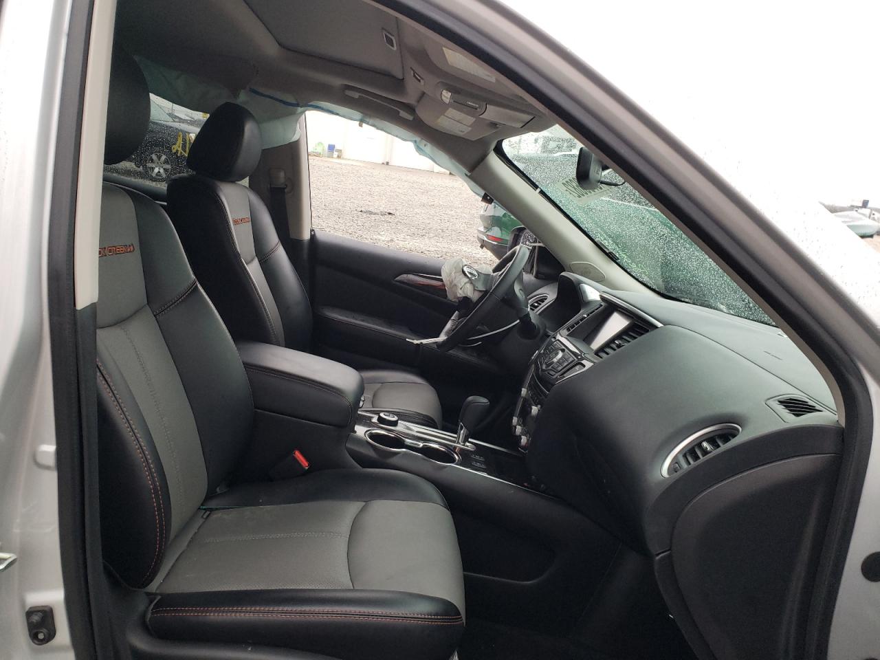 Photo 5 from auction – 2020 NISSAN PATHFINDER with VIN 5N1DR2CM9LC622516