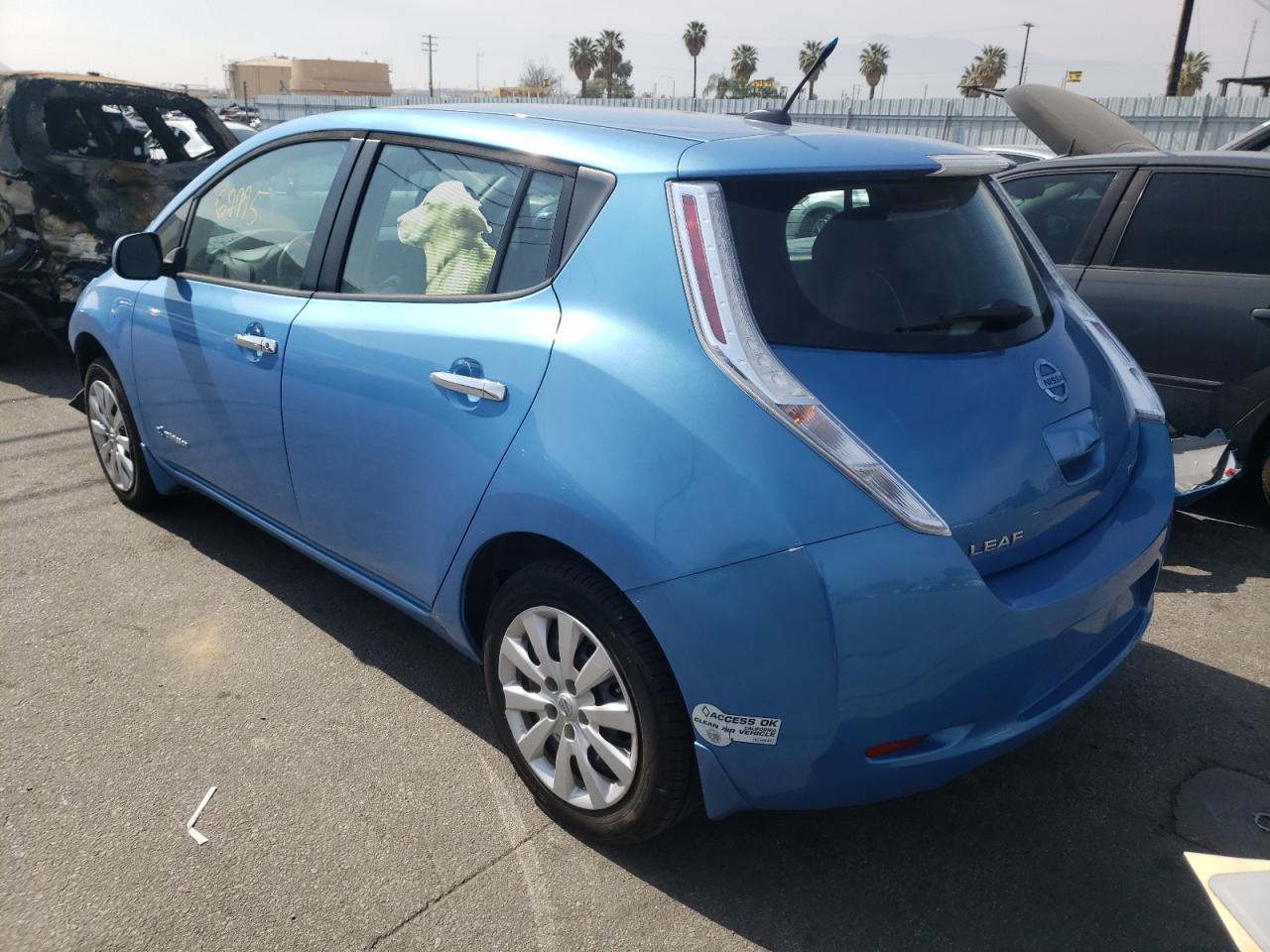 Photo 3 from auction – 2014 NISSAN LEAF S with VIN 1N4AZ0CPXEC333515