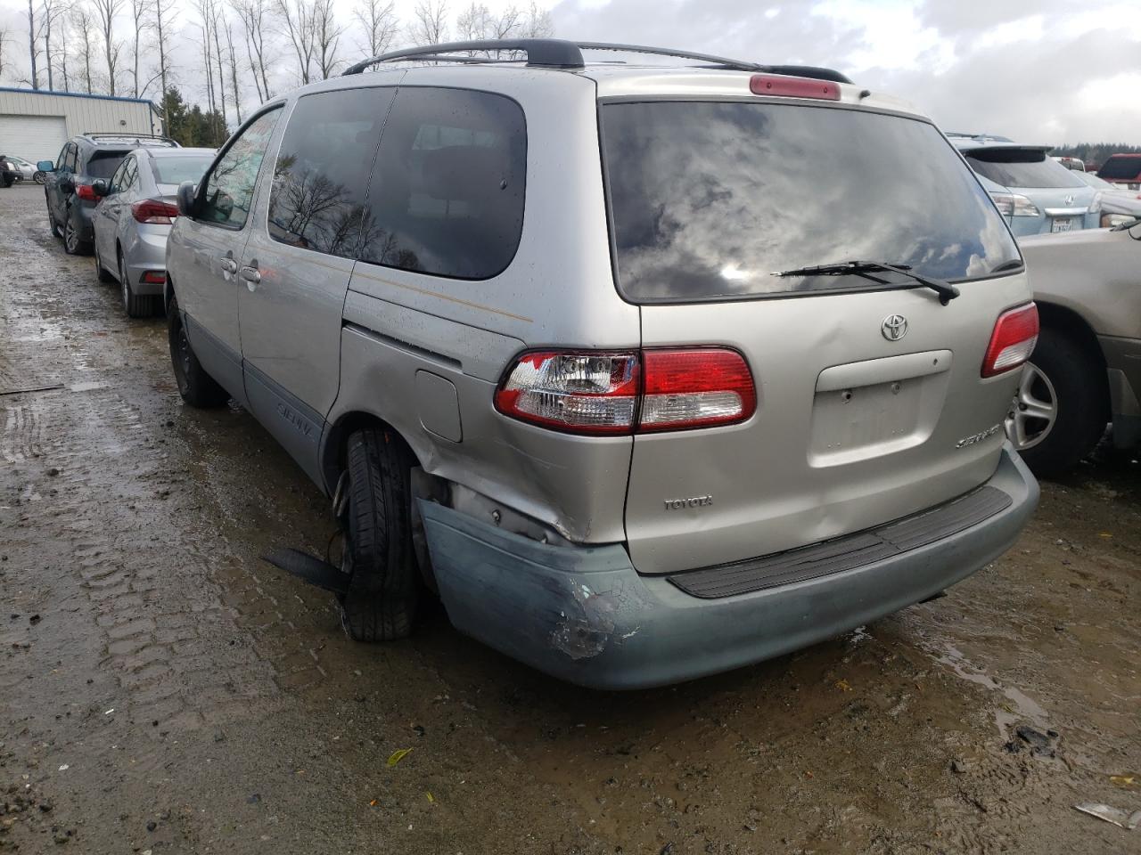 Photo 3 from auction – 2003 TOYOTA SIENNA CE with VIN 4T3ZF19C73U509947