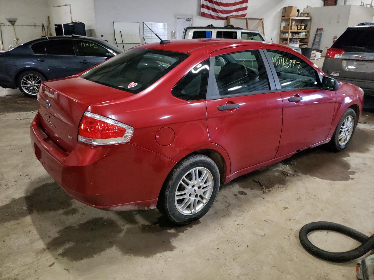 Photo 4 from auction – 2009 FORD FOCUS SE with VIN 1FAHP35N69W224510