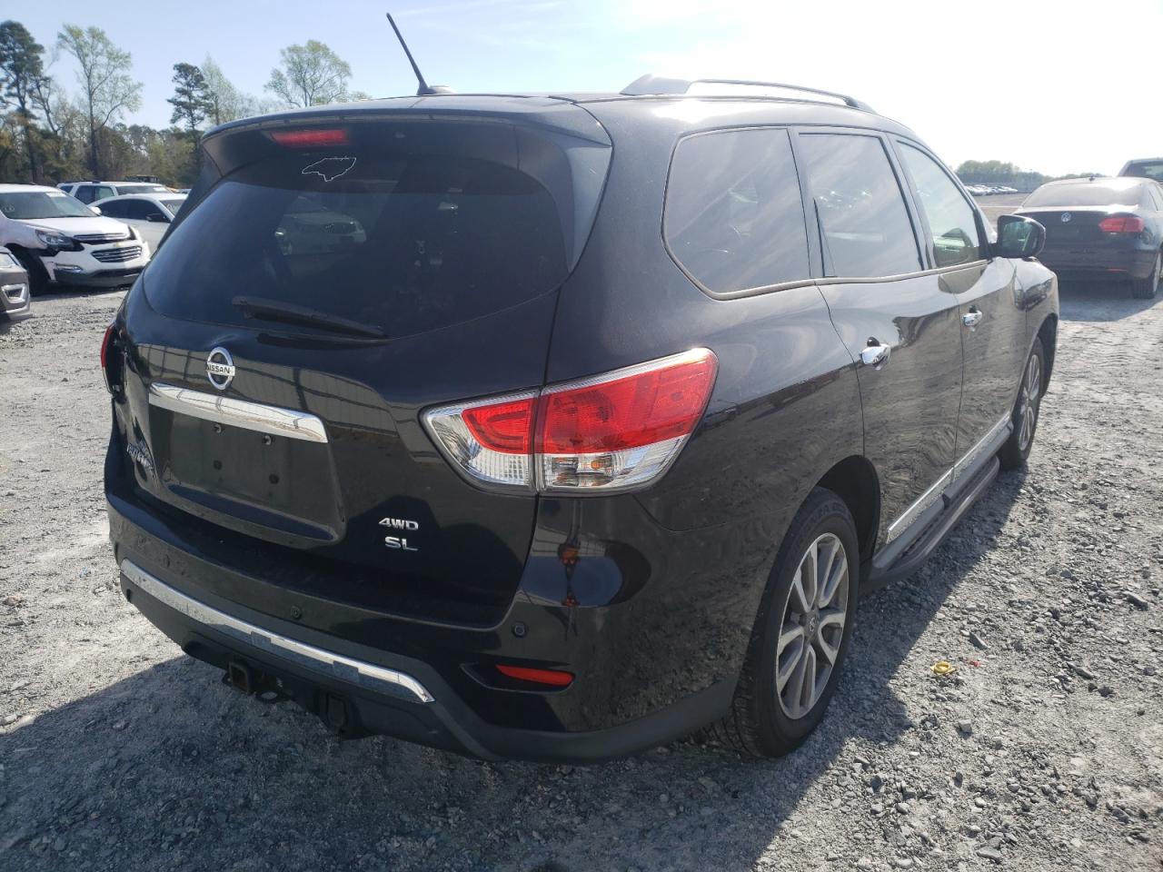Photo 4 from auction – 2014 NISSAN PATHFINDER with VIN 5N1AR2MM1EC629528