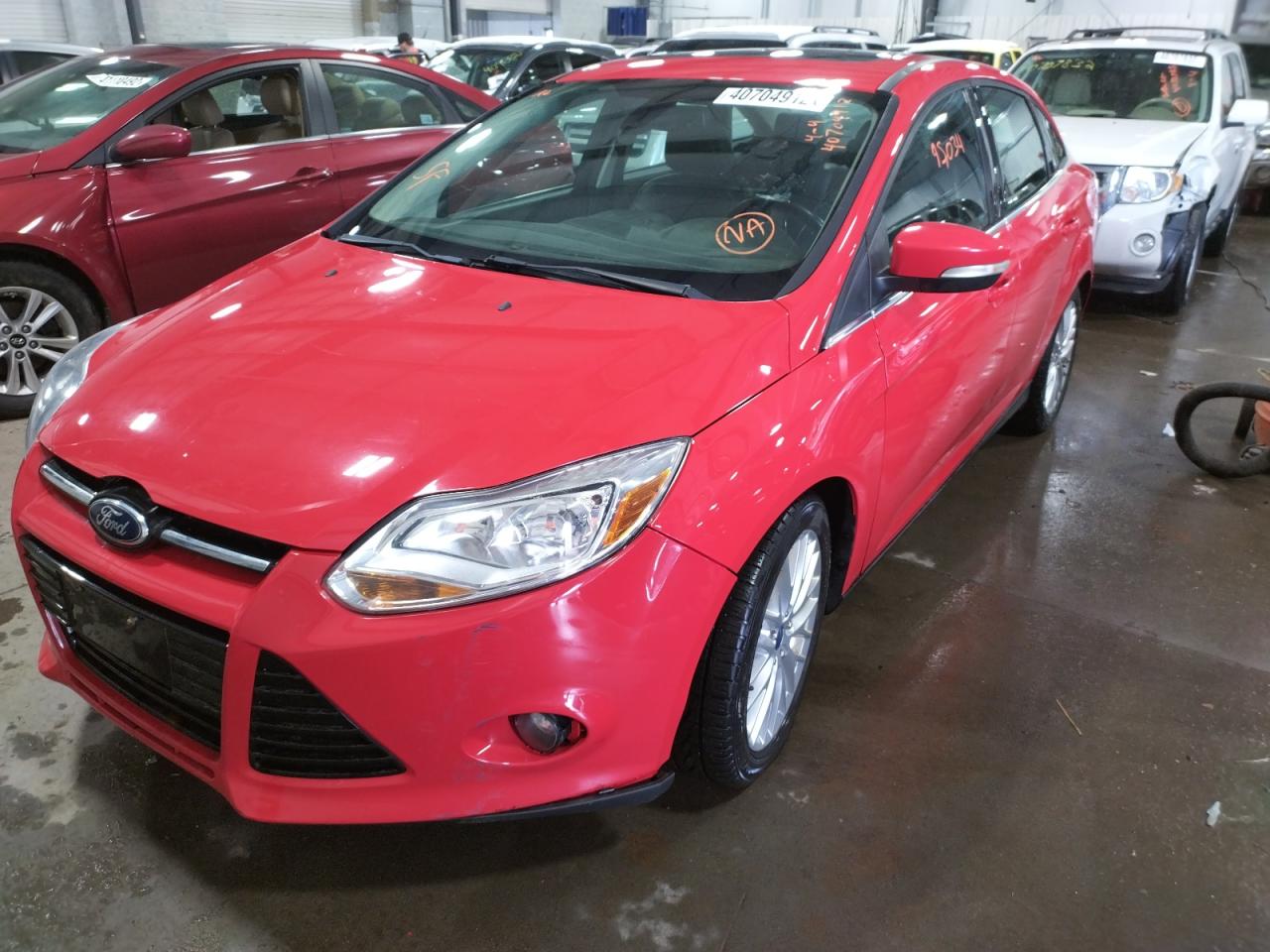 Photo 2 from auction – 2012 FORD FOCUS SEL with VIN 1FAHP3H28CL467617