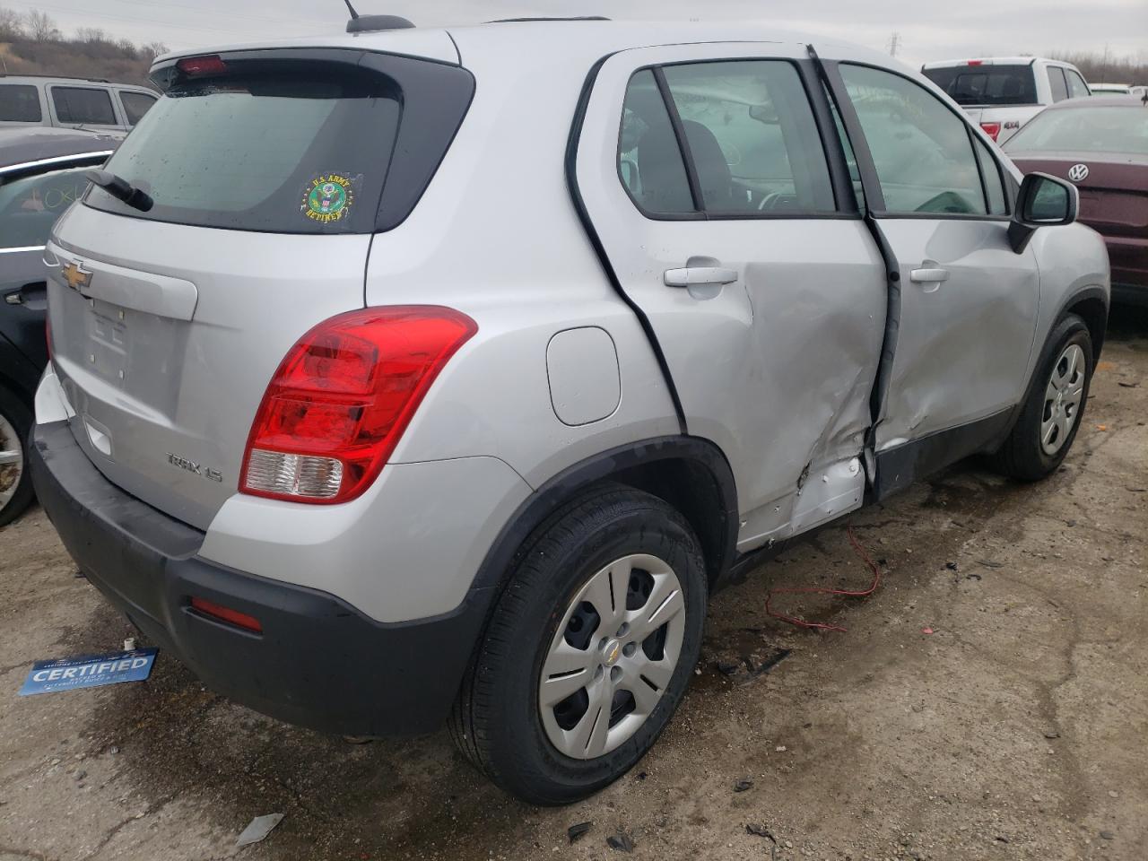 Photo 4 from auction – 2016 CHEVROLET TRAX LS with VIN KL7CJKSBXGB629622