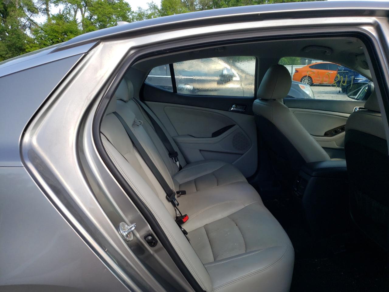 Photo 6 from auction – 2013 KIA OPTIMA EX with VIN 5XXGN4A7XDG144372