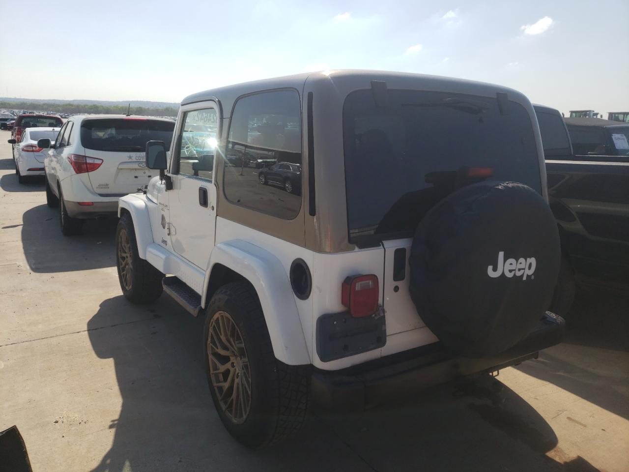 Photo 3 from auction – 2000 JEEP WRANGLER / with VIN 1J4FA59SXYP749328