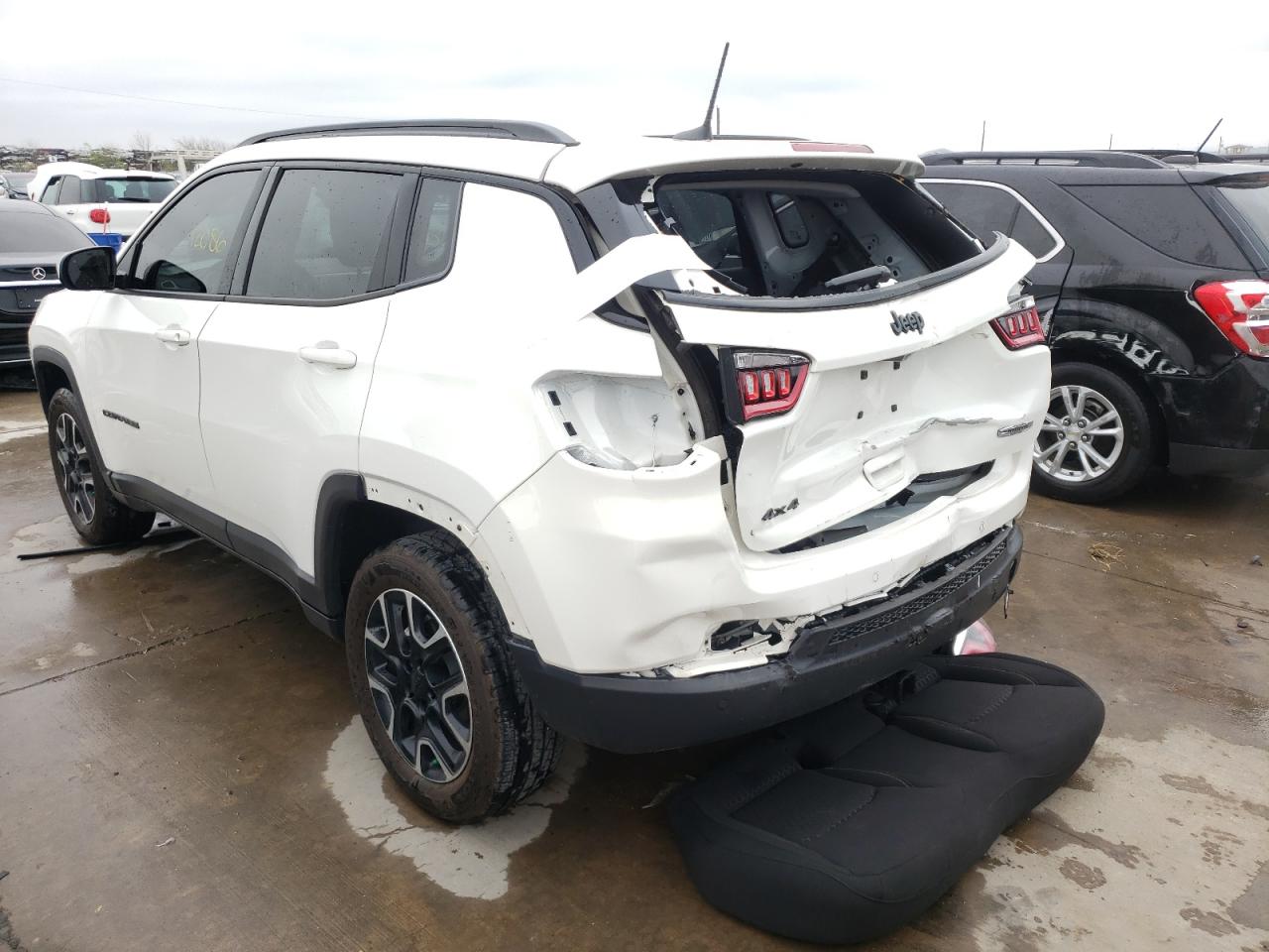 Photo 3 from auction – 2020 JEEP COMPASS SP with VIN 3C4NJDAB5LT235625
