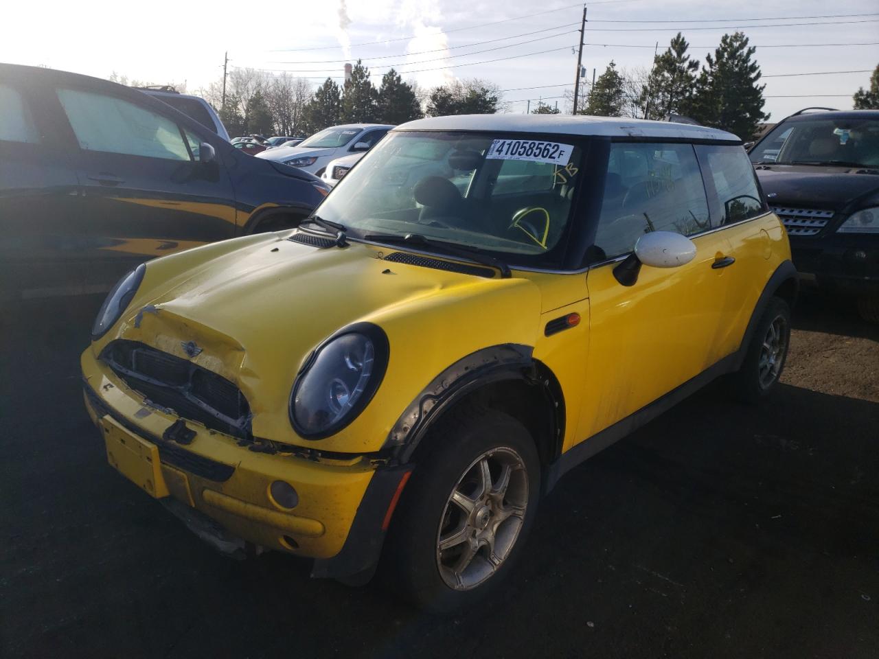 Photo 2 from auction – 2003 MINI COOPER with VIN WMWRC33413TC48355