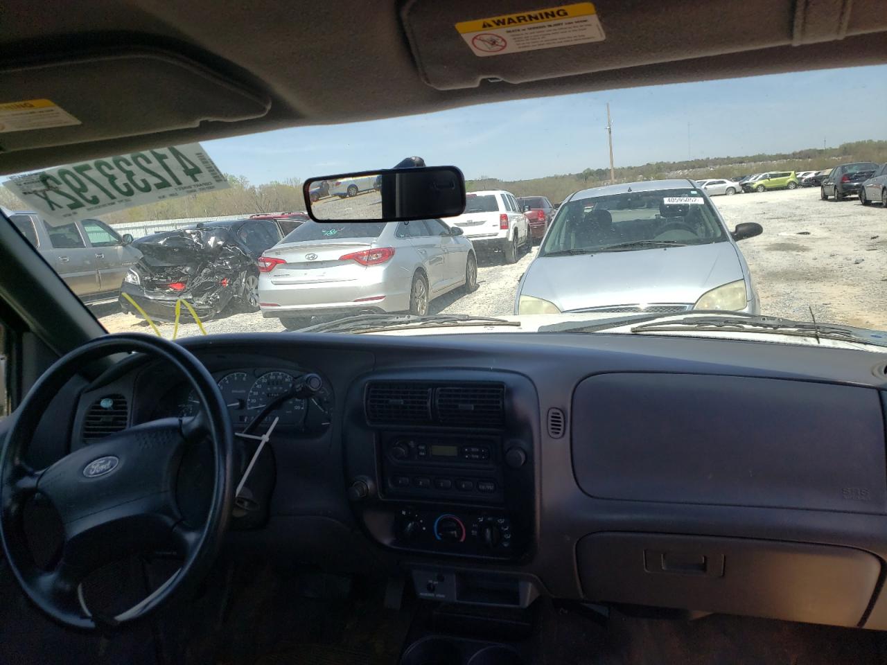 Photo 9 from auction – 2002 FORD RANGER with VIN 1FTYR10U92TA52262