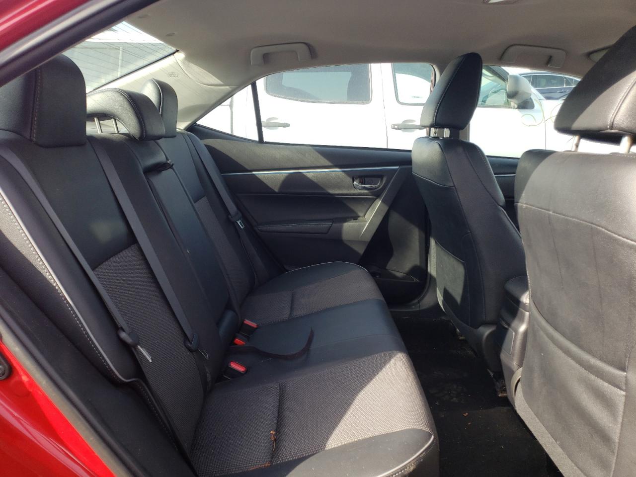Photo 6 from auction – 2015 TOYOTA COROLLA L with VIN 2T1BURHE1FC357025