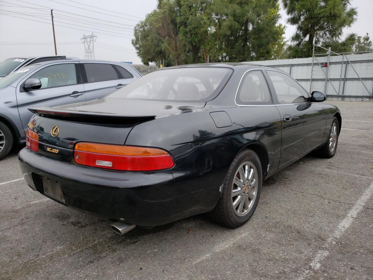 Photo 4 from auction – 1992 LEXUS SC 400 with VIN JT8UZ30C8N0013037
