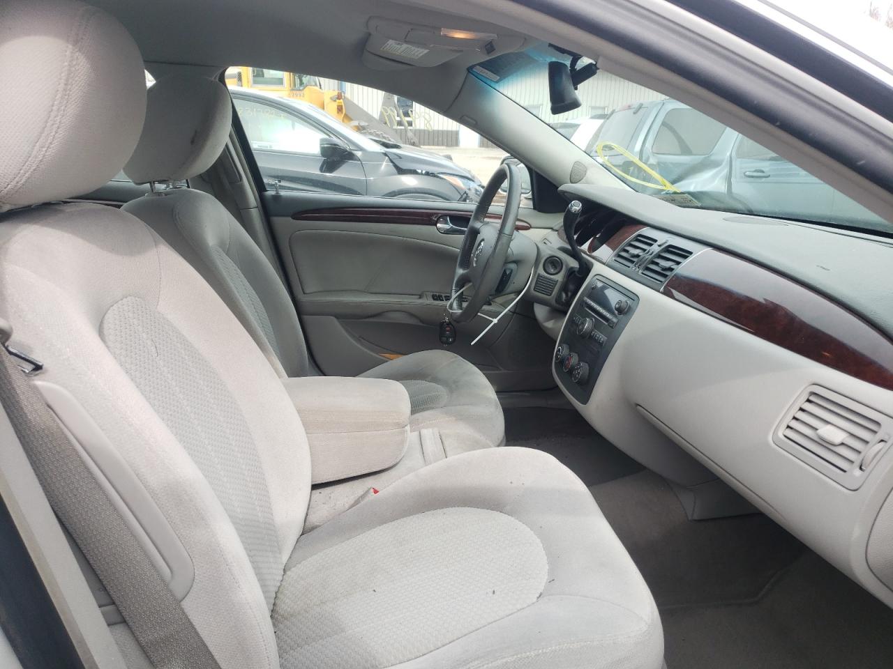 Photo 5 from auction – 2009 BUICK LUCERNE CX with VIN 1G4HP57189U145217