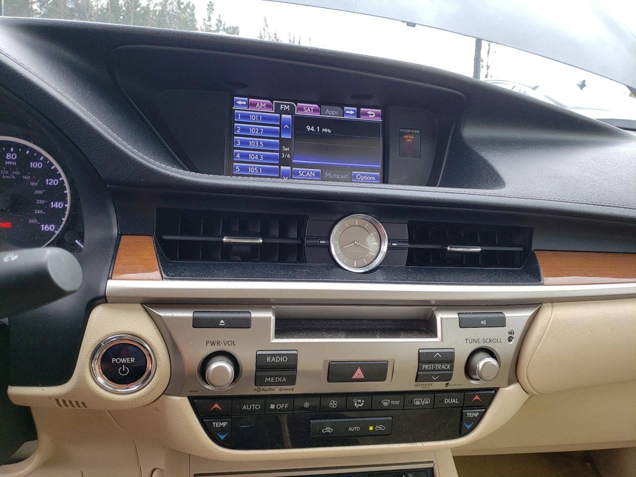 Photo 9 from auction – 2014 LEXUS ES 300H with VIN JTHBW1GG0E2054151