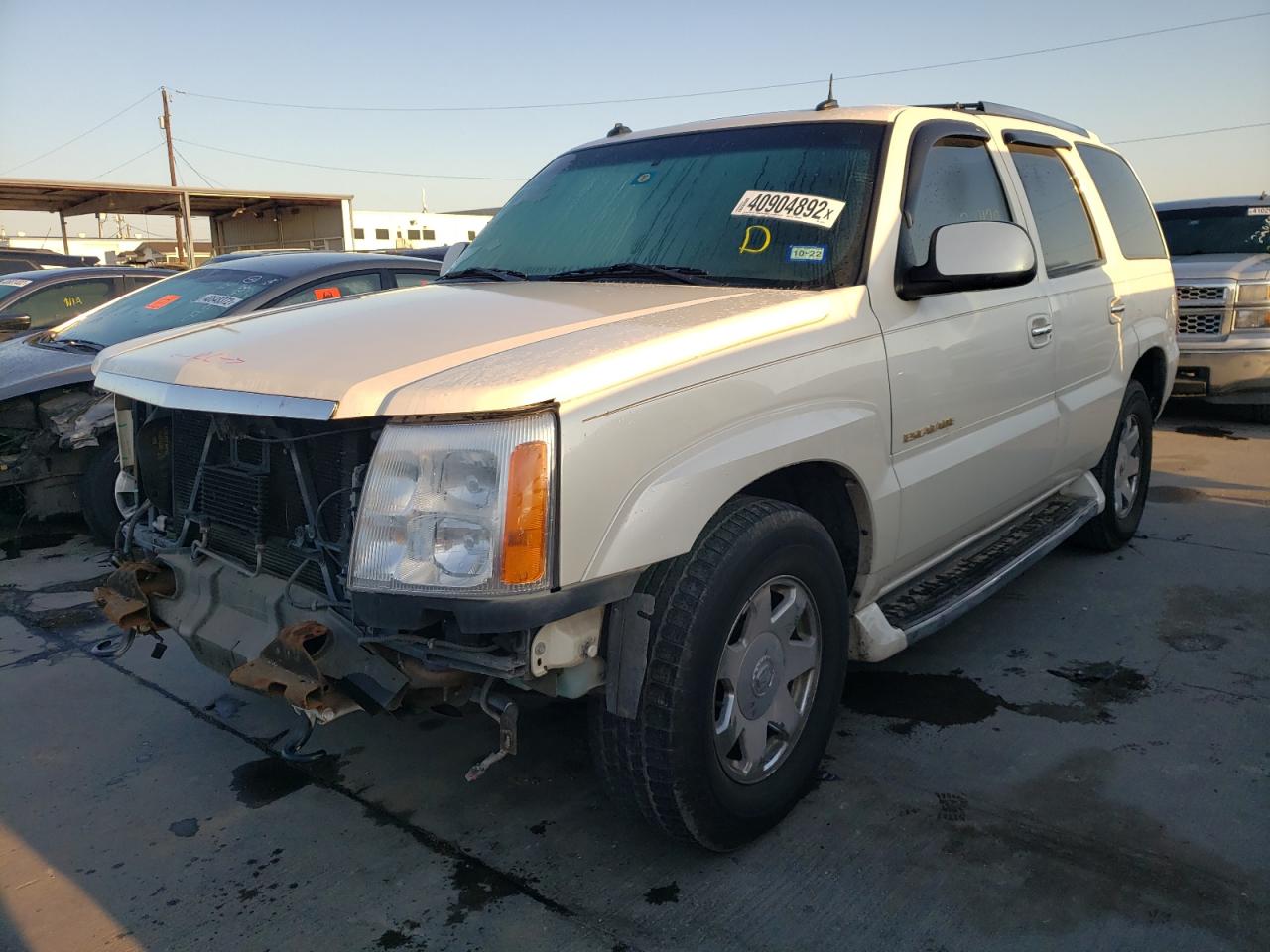 Photo 2 from auction – 2003 CADILLAC ESCALADE L with VIN 1GYEC63T83R142970