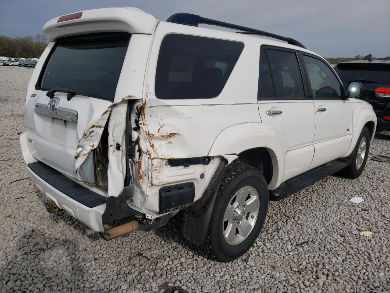 Photo 4 from auction – 2006 TOYOTA 4RUNNER SR with VIN JTEZU14RX68042983