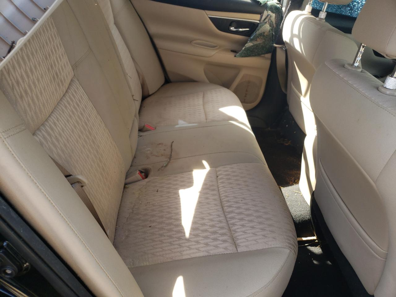 Photo 6 from auction – 2016 NISSAN ALTIMA 2.5 with VIN 1N4AL3AP3GC151017