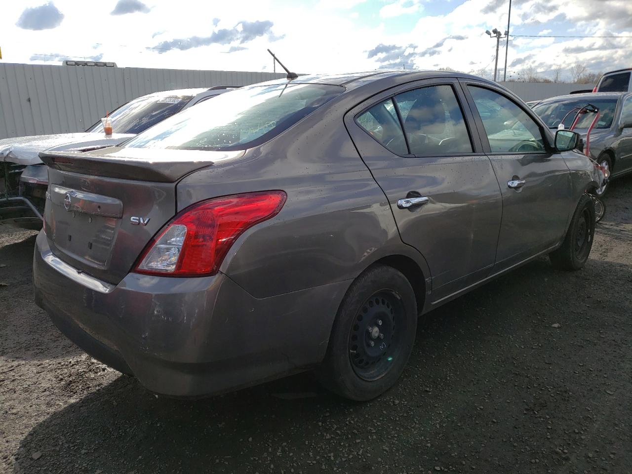 Photo 4 from auction – 2016 NISSAN VERSA S with VIN 3N1CN7AP4GL908342