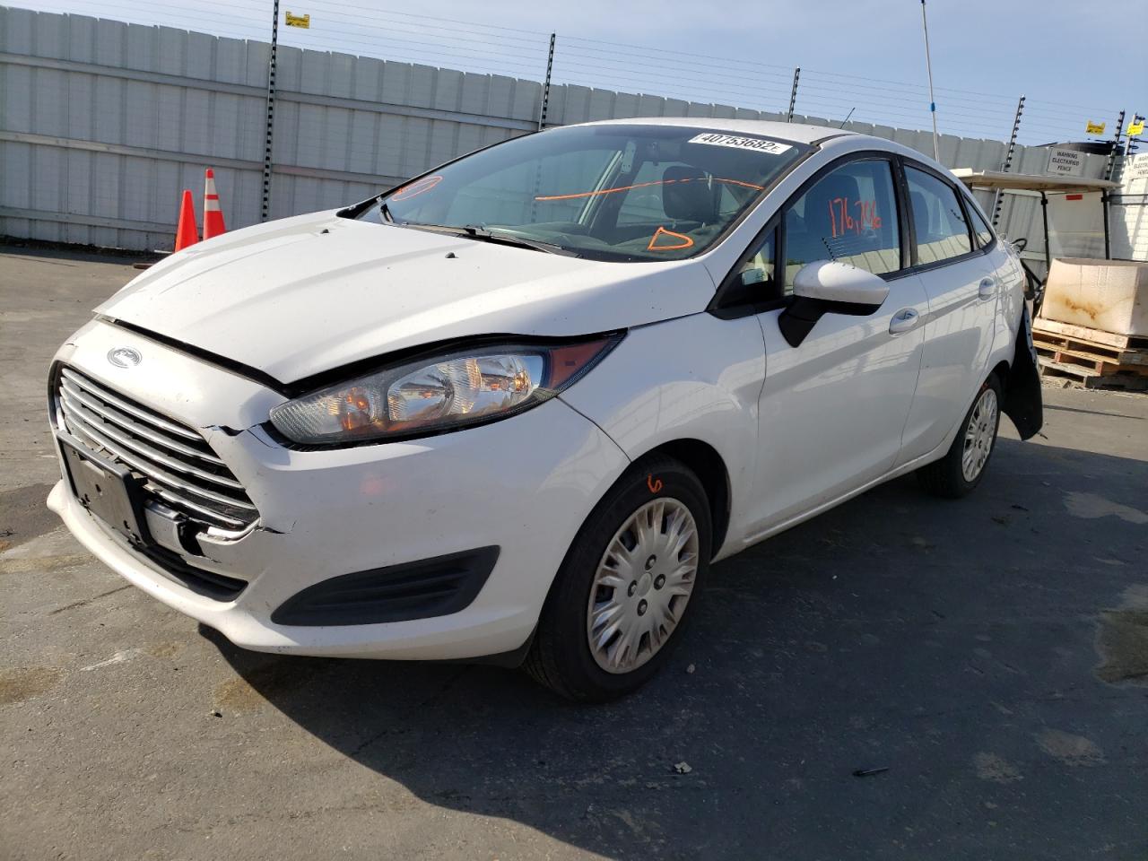 Photo 2 from auction – 2014 FORD FIESTA S with VIN 3FADP4AJ6EM133741