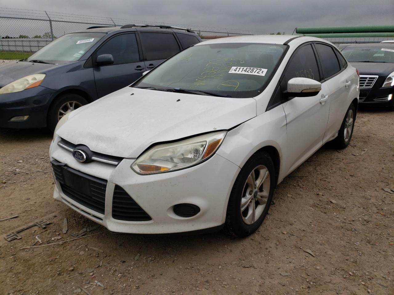 Photo 2 from auction – 2013 FORD FOCUS SE with VIN 1FADP3F23DL169883
