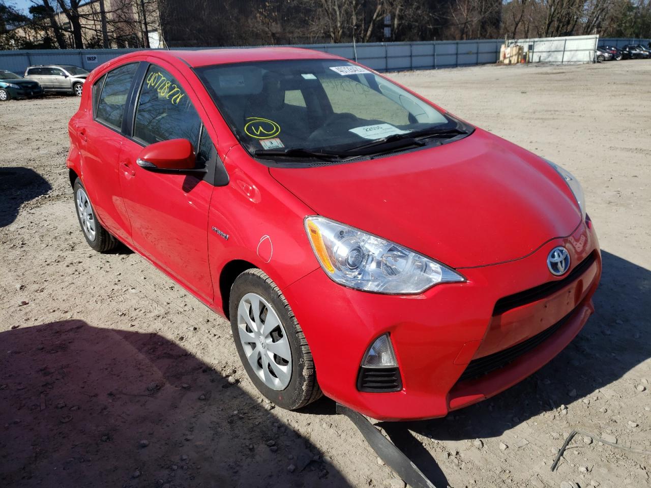TOYOTA PRIUS C 2013 with VIN JTDKDTB30D1053044 - Photo from auction