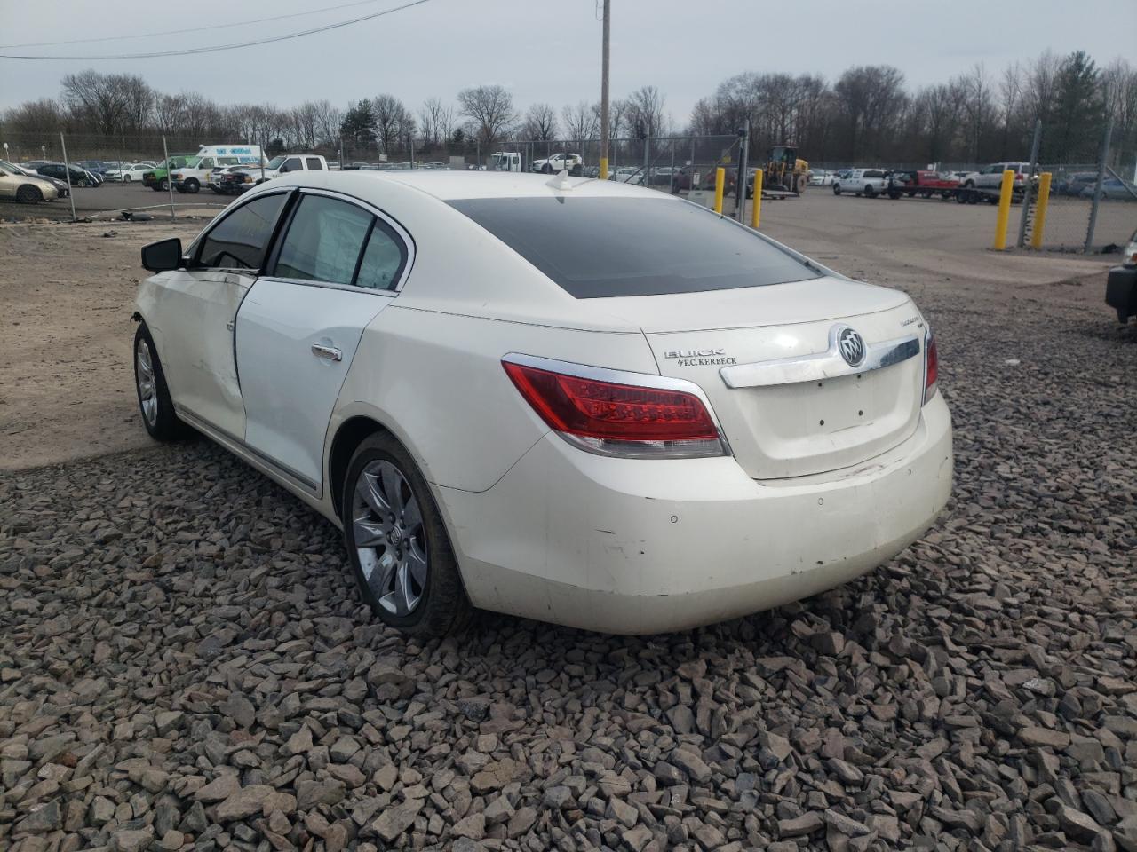 Photo 3 from auction – 2010 BUICK LACROSSE C with VIN 1G4GC5EG9AF129437