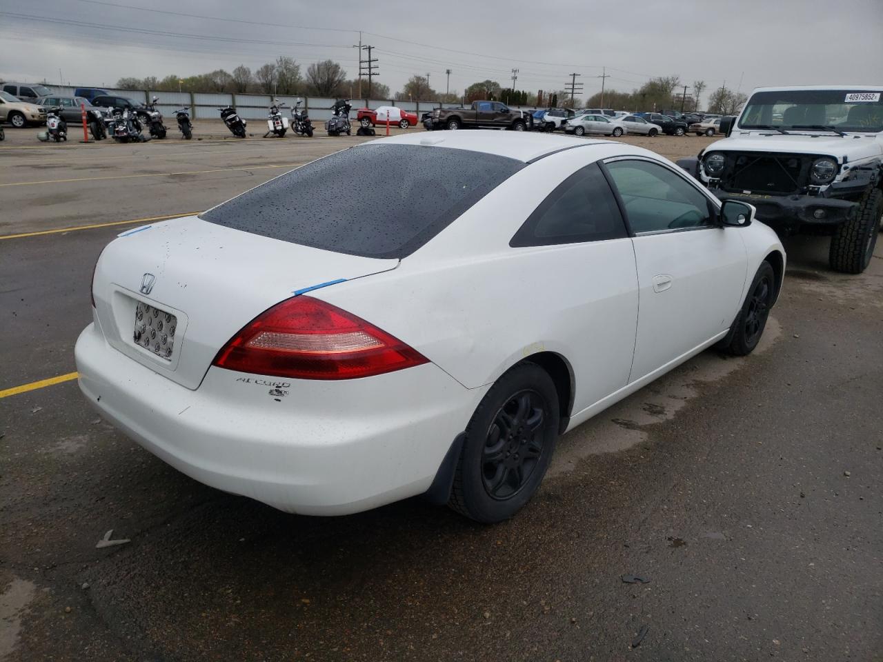 Photo 4 from auction – 2005 HONDA ACCORD EX with VIN 1HGCM826X5A015366