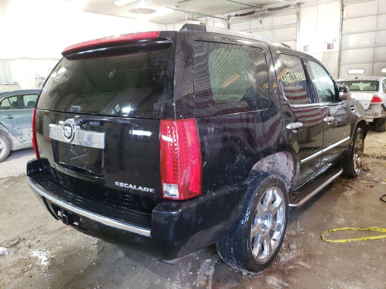 Photo 4 from auction – 2008 CADILLAC ESCALADE L with VIN 1GYFK63898R111379