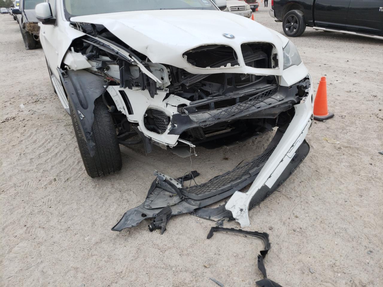 Photo 9 from auction – 2013 BMW X5 XDRIVE3 with VIN 5UXZV4C50D0B24641