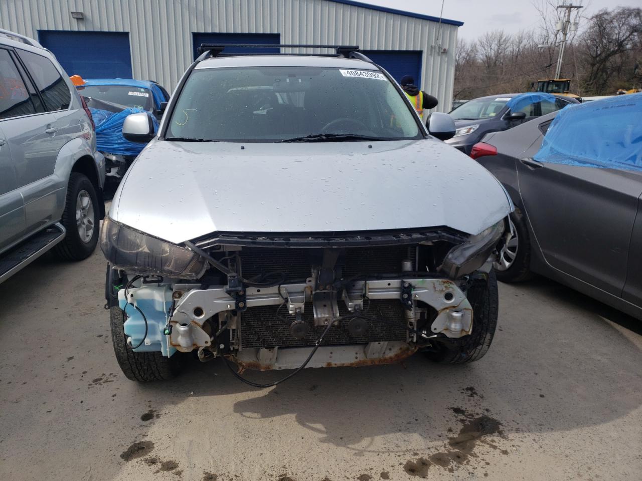 Photo 9 from auction – 2011 MITSUBISHI OUTLANDER with VIN JA4AS2AW4BU020965