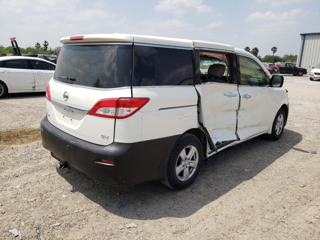 Photo 4 from auction – 2014 NISSAN QUEST S with VIN JN8AE2KP8E9106652