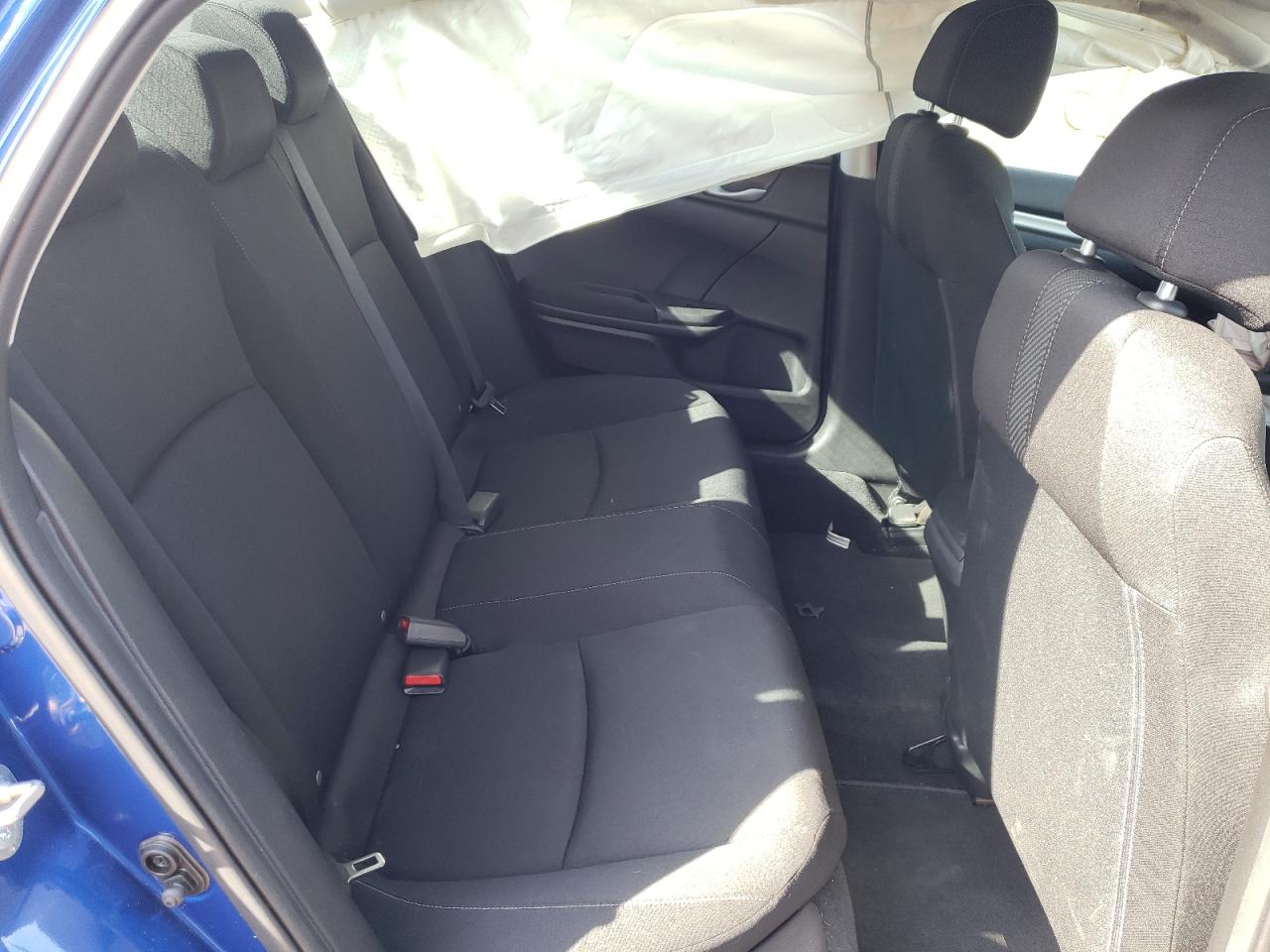 Photo 6 from auction – 2016 HONDA CIVIC LX with VIN 19XFC2F56GE087663