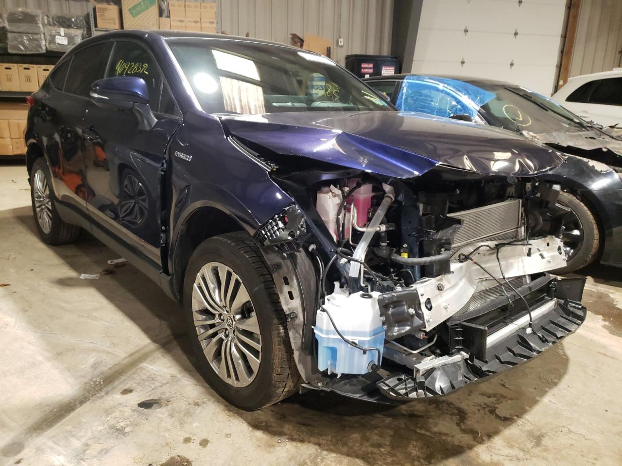 TOYOTA VENZA 2021 with VIN JTEAAAAH3MJ062712 - Photo from auction