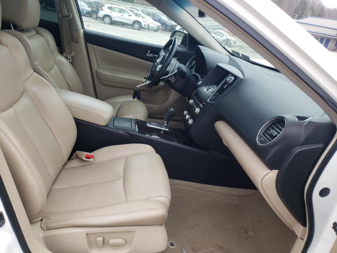 Photo 5 from auction – 2012 NISSAN MAXIMA S with VIN 1N4AA5AP5CC853030