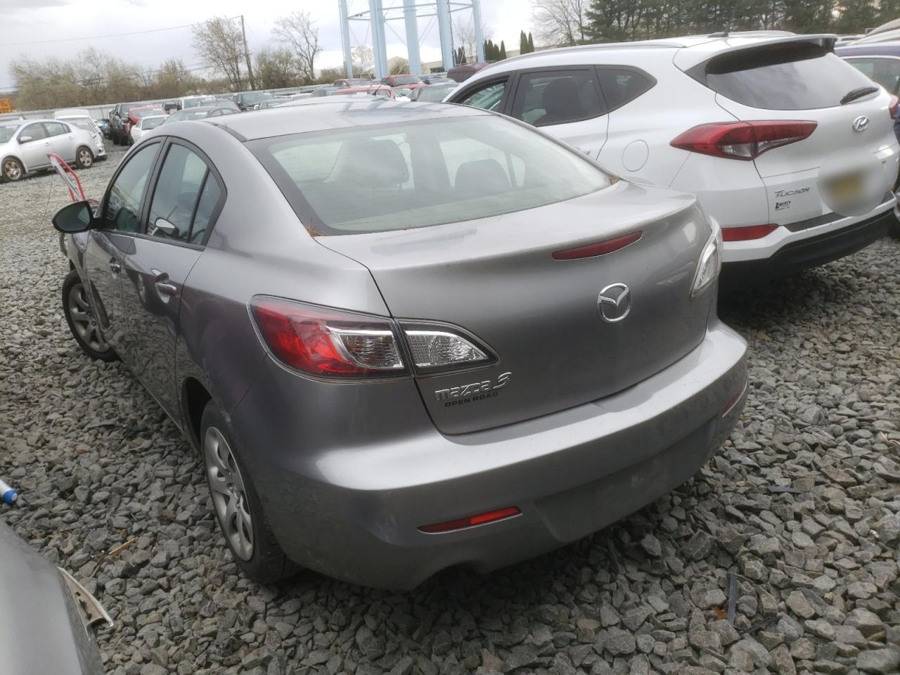 Photo 3 from auction – 2012 MAZDA MAZDA3 with VIN JM1BL1UG3C1552264