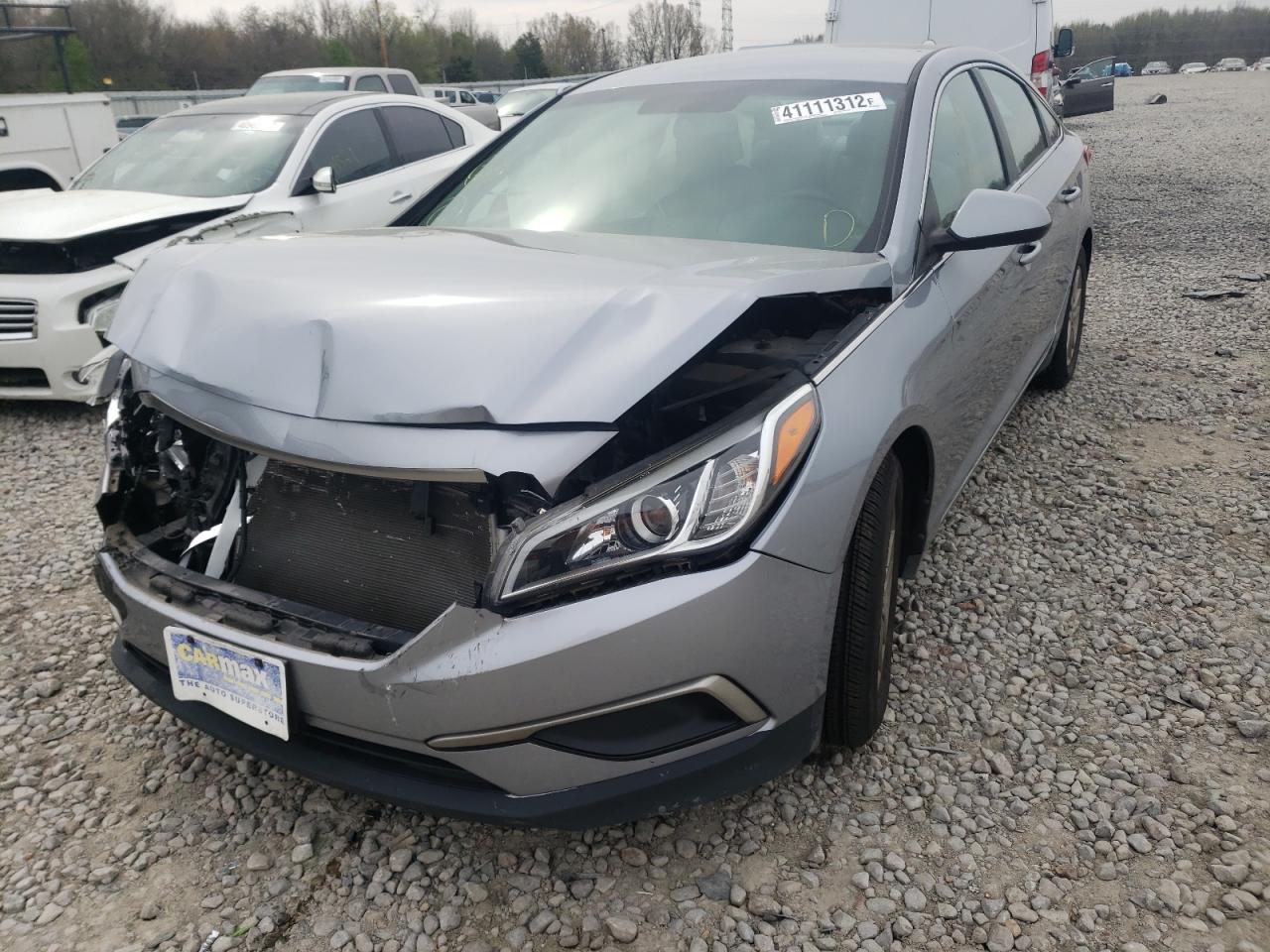 Photo 2 from auction – 2017 HYUNDAI SONATA SE with VIN 5NPE24AF0HH472272