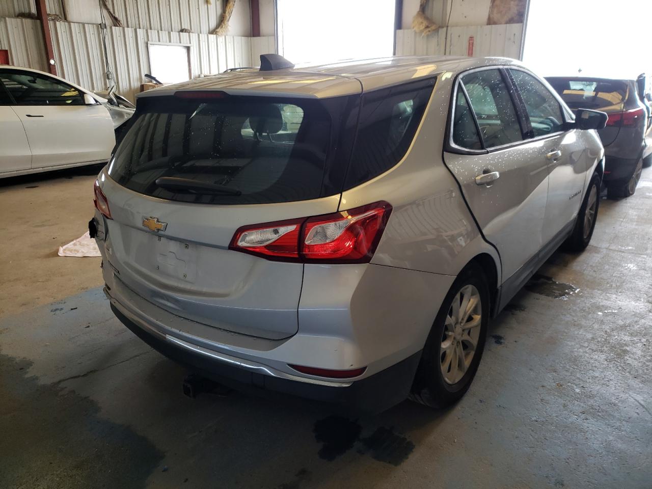 Photo 4 from auction – 2018 CHEVROLET EQUINOX LS with VIN 2GNAXHEV2J6161419