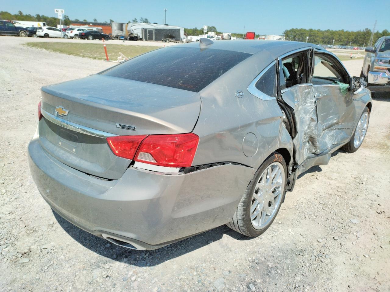 Photo 4 from auction – 2017 CHEVROLET IMPALA PRE with VIN 2G1145S30H9171760